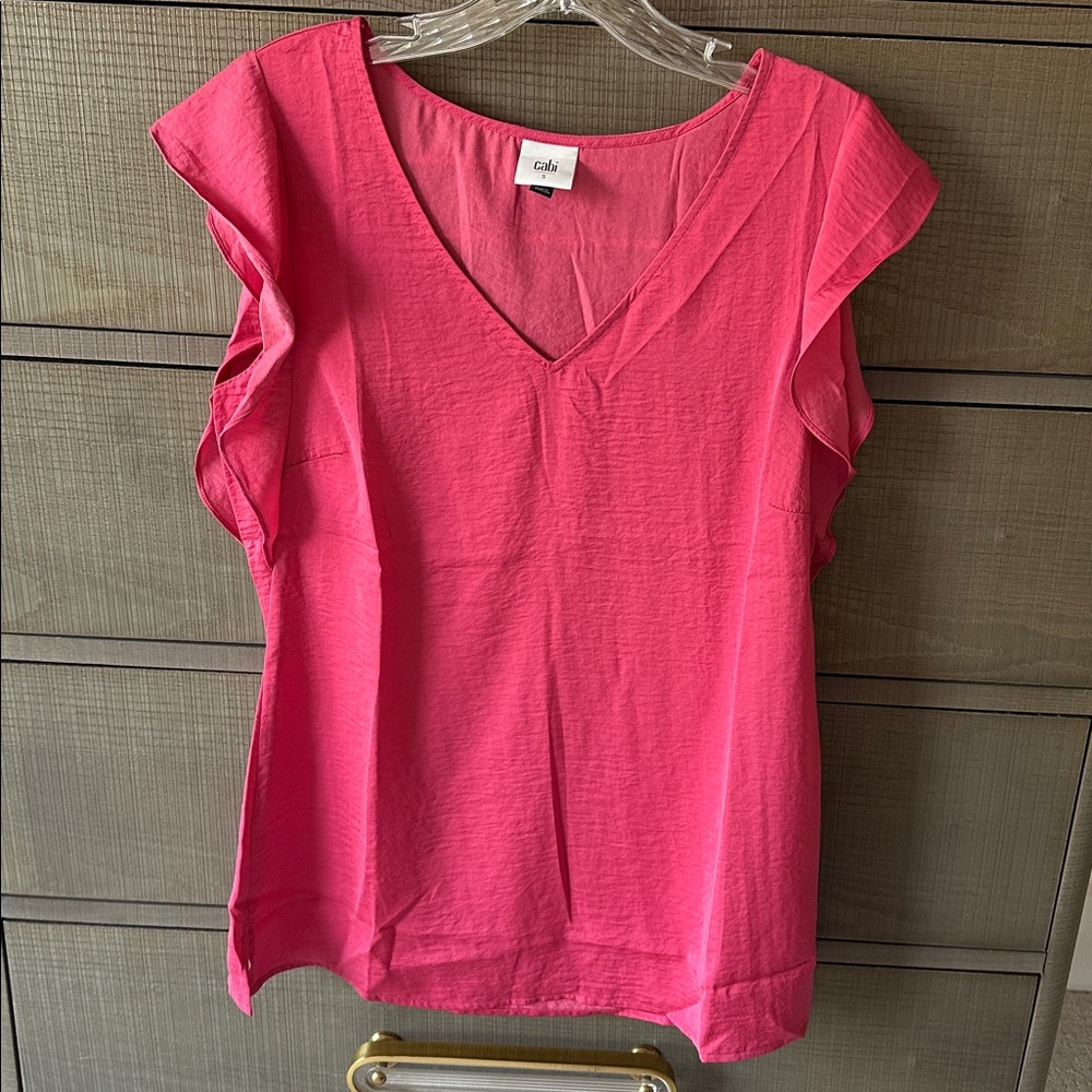 Cabi NWT Rose Top with Ruffle Sleeve